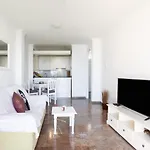 Apartment Spectacular Penthouse With Amazing Views *